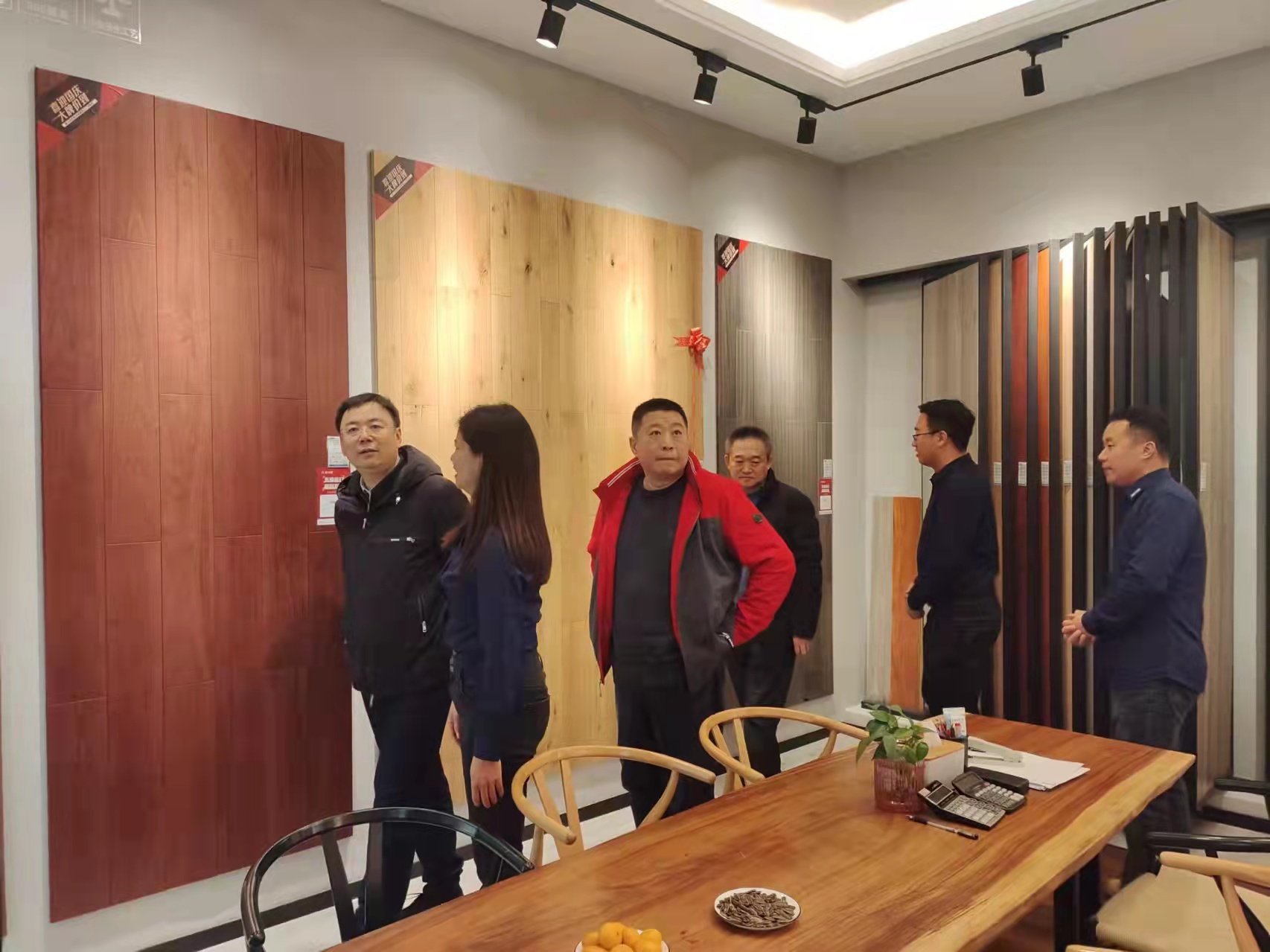 中國林業(yè)集團領(lǐng)導蒞臨中林福人參觀(guān)考察(圖1)